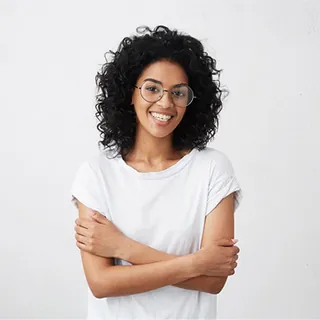 Holly, facialist